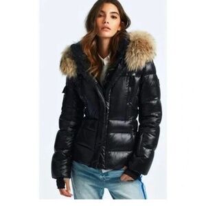 SAM - Blake down puffer jacket with fur trimmed hood - excellent condition